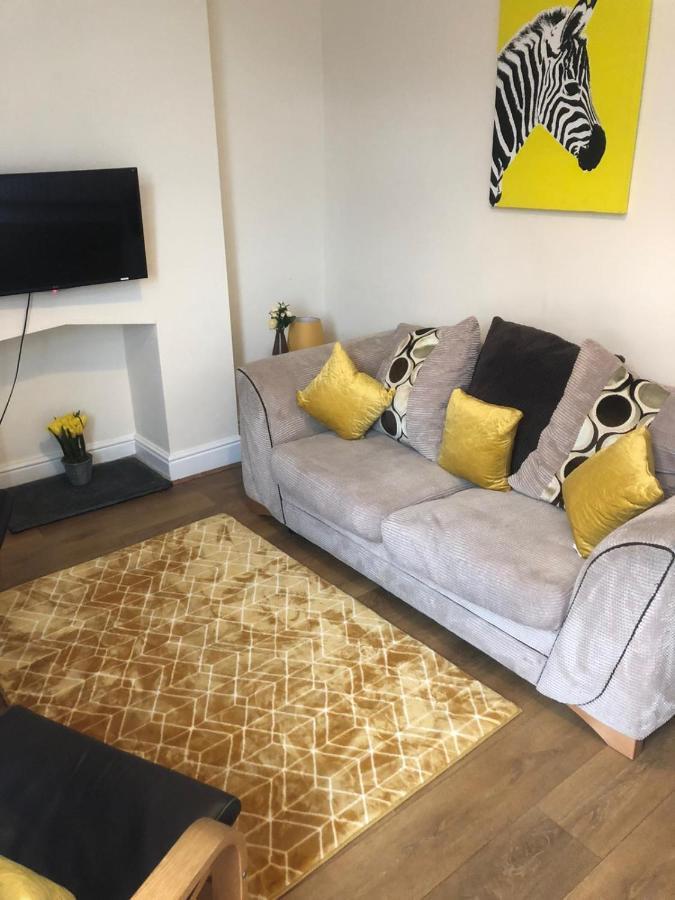 Kenrick Street Great House Available For Guests And Contractors Parking And Wifi Villa Nottingham Bagian luar foto