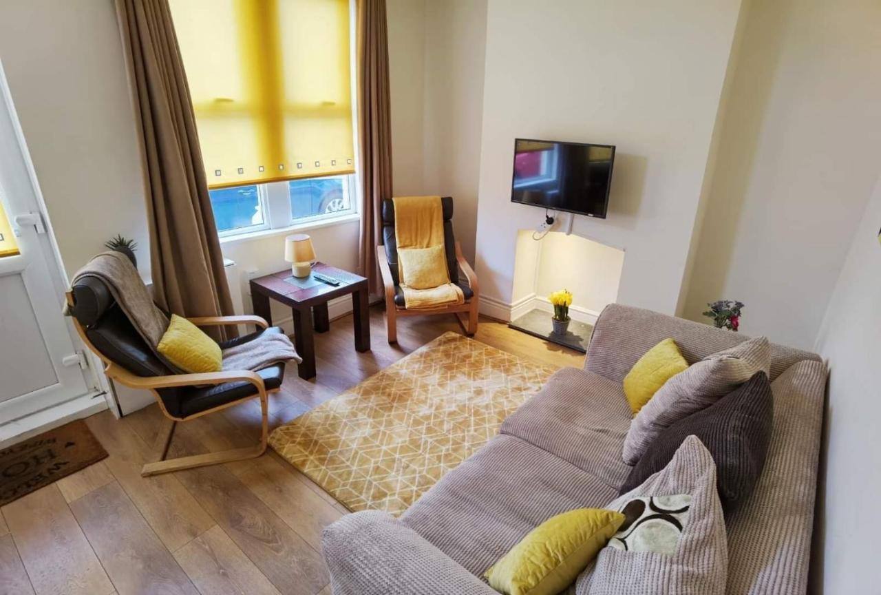 Kenrick Street Great House Available For Guests And Contractors Parking And Wifi Villa Nottingham Bagian luar foto
