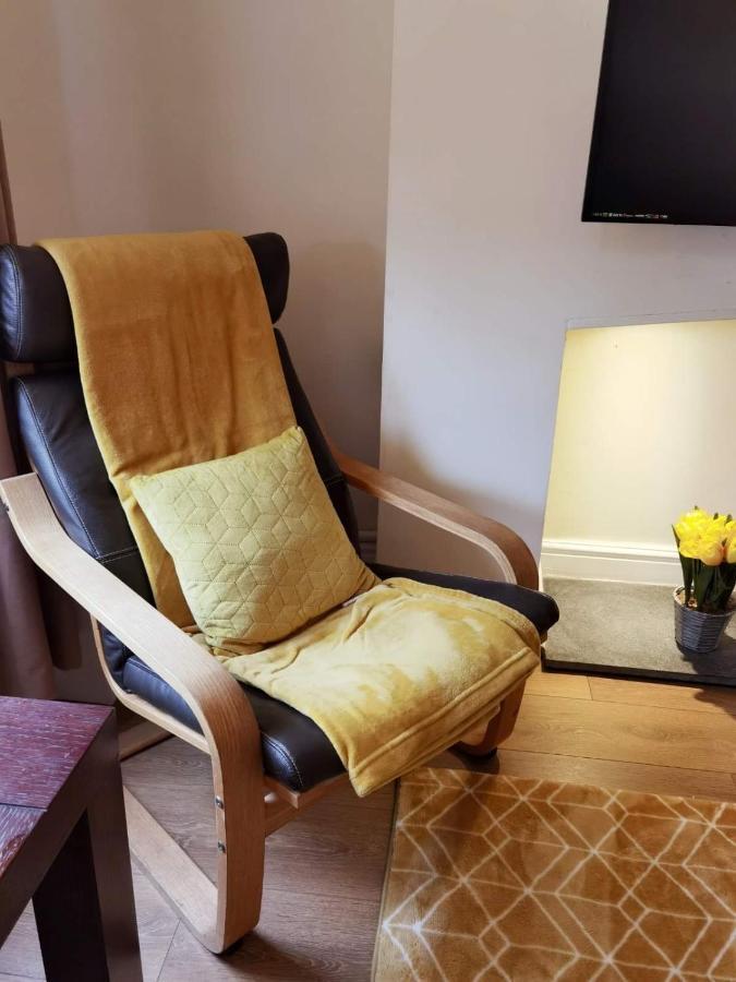 Kenrick Street Great House Available For Guests And Contractors Parking And Wifi Villa Nottingham Bagian luar foto