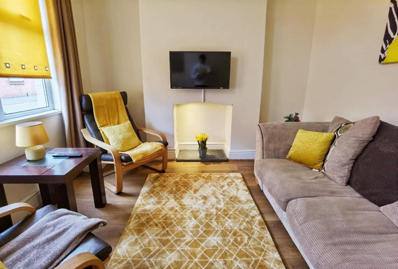 Kenrick Street Great House Available For Guests And Contractors Parking And Wifi Villa Nottingham Bagian luar foto