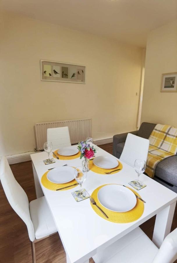 Kenrick Street Great House Available For Guests And Contractors Parking And Wifi Villa Nottingham Bagian luar foto